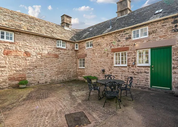 Lowther - District With Log Burner Clifton (Cumbria)